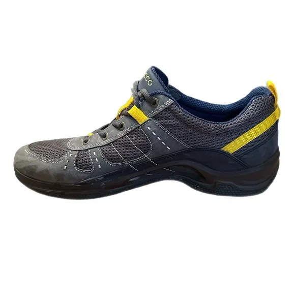 Ecco Hiking Trail Athletic Shoes Grey / Yellow Sneakers Men’s Size US 11 / EU 45