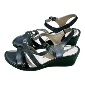 Ecco Leather back strap platform sandals size 40 or 9.