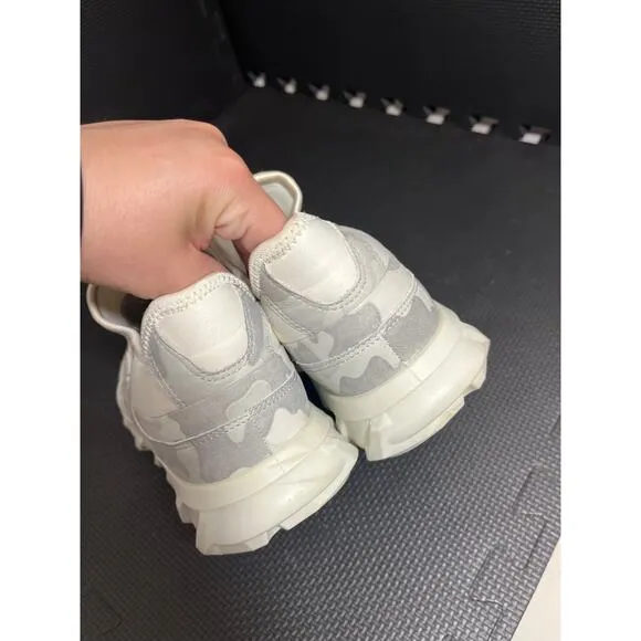 Ecco Sport MX Low Womens Size 42 EU (11-11.5 US) White Camo Sneakers Trail