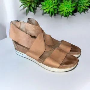Eileen Fisher 10 Honey Sport Leather Wrap Back Zip Sandals