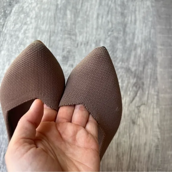 Elegant Brown Women's Flats