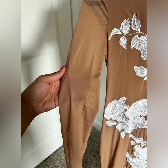 Elegant Nude sequined flower embroidered dress