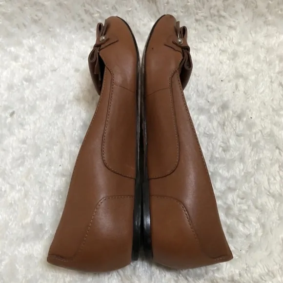 Elizabeth   James Gavin Brown Leather Fancy Loafer Flats