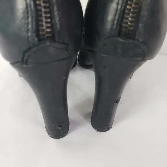 Enzo Angiolini black leather knee high boots back zip 4&quot; heel Size 8