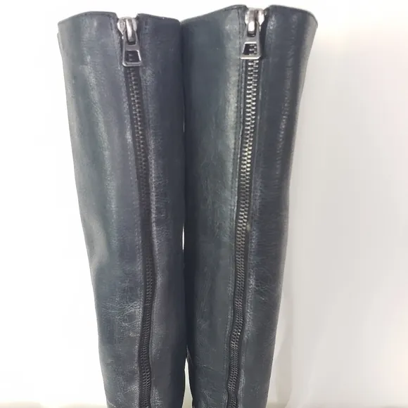 Enzo Angiolini black leather knee high boots back zip 4&quot; heel Size 8
