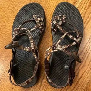 EUC Chaco ZX/2 Sandals, Browns