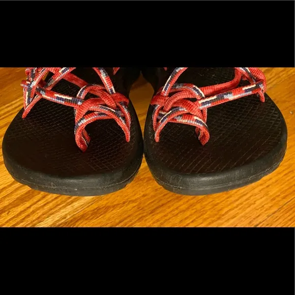 EUC Chaco ZX/3 Sandals, Pinks