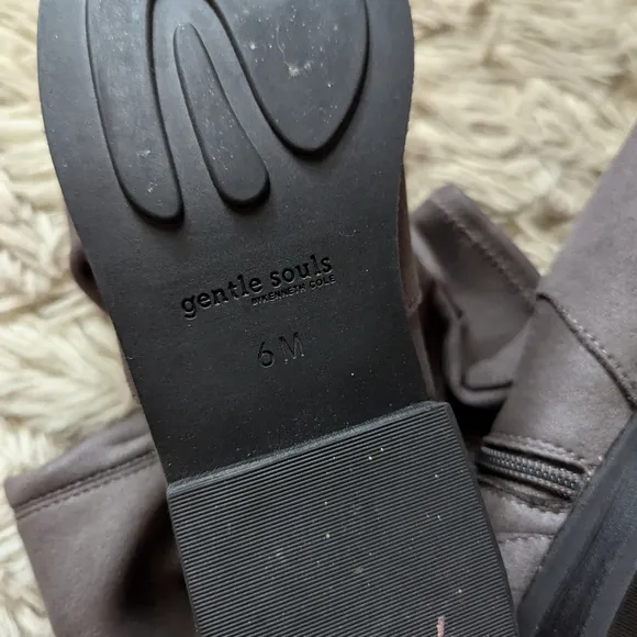 EUC Gentle Souls Emma Stretch Knee High Boots in Mineral Gray
