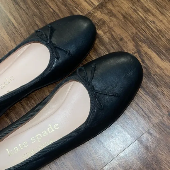 EUC KATE SPADE NEW YORK Honey Ballet Flats Bows Black Leather 9
