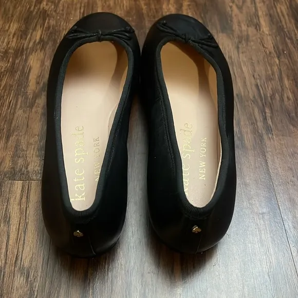 EUC KATE SPADE NEW YORK Honey Ballet Flats Bows Black Leather 9