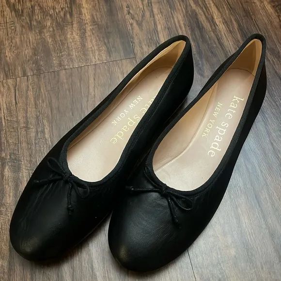 EUC KATE SPADE NEW YORK Honey Ballet Flats Bows Black Leather 9