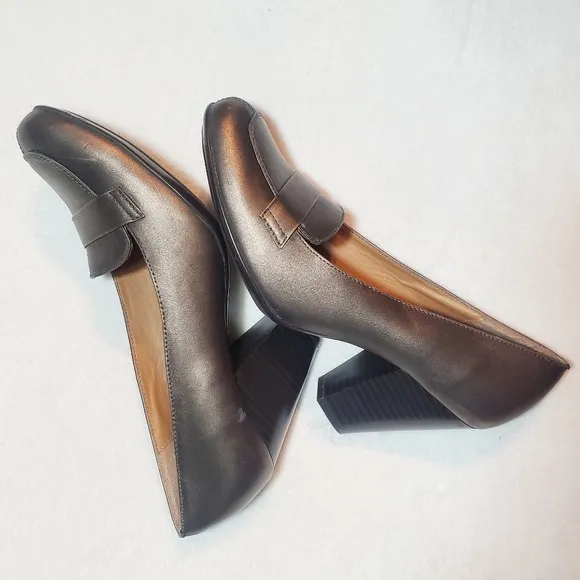 Eurosoft by Sofft Leather Metallic Randi Loafers