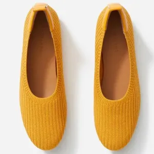Everlane The Day Glove in ReKnit Flats Slip On Shoes in Mustard Yellow Size 9.5