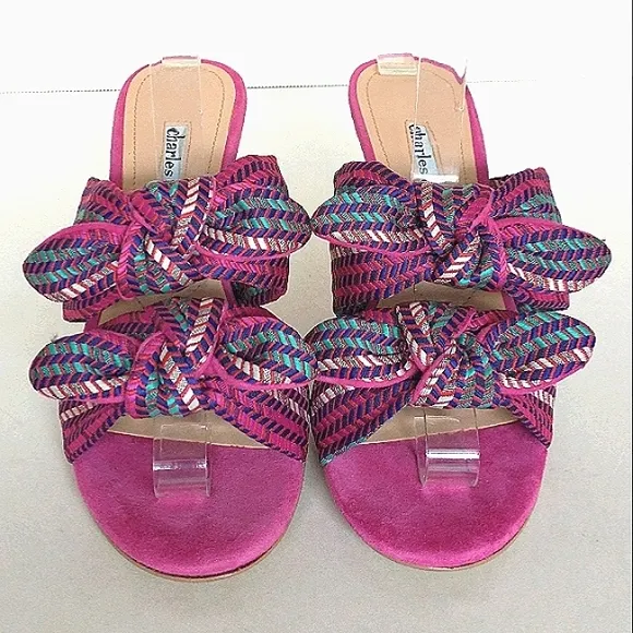 Excellent Used Pair of Charles David Corona Suede &amp; Textured Knotted Strap Mules