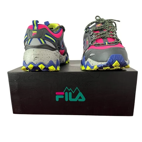 Fila Oakmont TR Multicolor Trail Sneakers Blue Pink Black Yellow Women’s Size 9