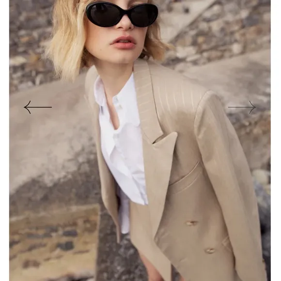 FINAL PRICE. NWT La Semaine Paris Blazer and Skort SET