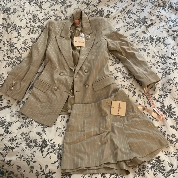 FINAL PRICE. NWT La Semaine Paris Blazer and Skort SET