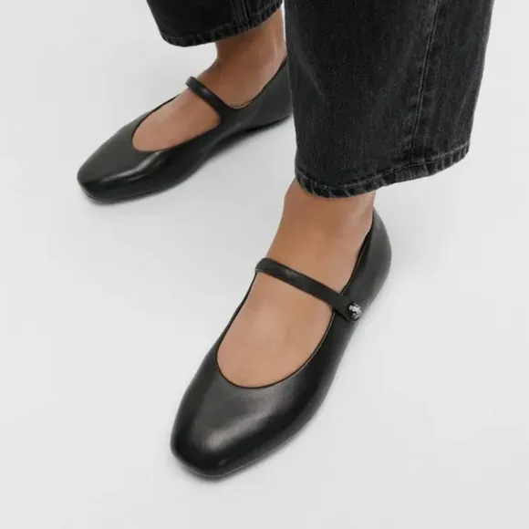 Fit Flop Delicato black leather Mary Jane flats 6 / 37