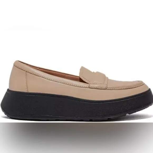 Fit Flop Women's F-Mode Padded-Detail Leather Flatform Loafers size 8 NWOB