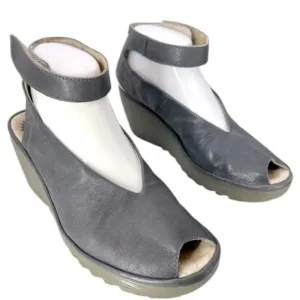 Fly London Womens Yala shoes 39 6 gray leather sandals capsule modern LAGONLOOK