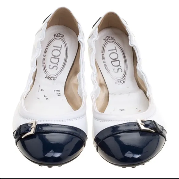 Forever Classic Tod’s Black &amp; Cream Buckle Cap Toe Ballet Flats Sz 38