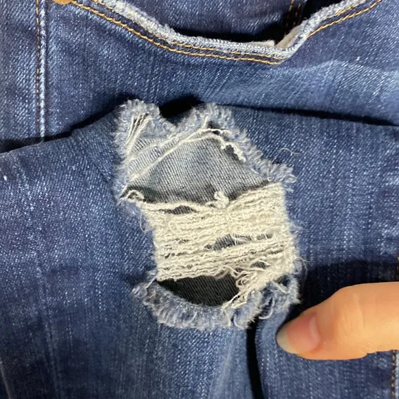 Frame Ali High-rise Distressed Cigarette Jeans In Morrisly wash size 28
