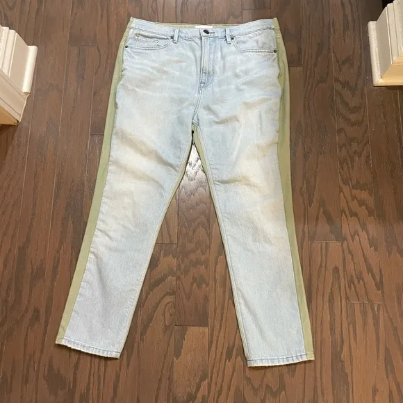 FRAME DENIM LE BEAU JEANS SIZE 29