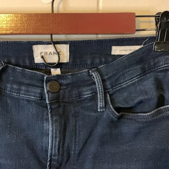 Frame Denim Le High Skinny Jeans Raw Edge in Seaway Size 31