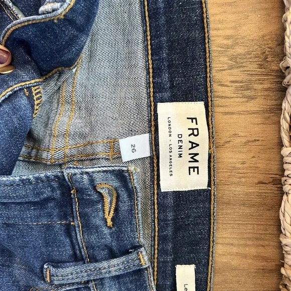 FRAME Le High Rise Skinny Jeans