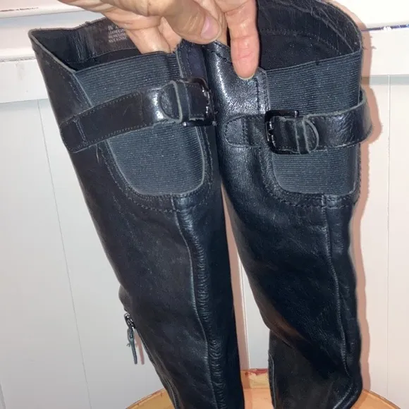 Franco Sarto black leather knee high boots sz 9M