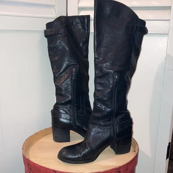 Franco Sarto black leather knee high boots sz 9M
