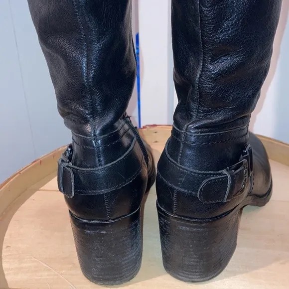 Franco Sarto black leather knee high boots sz 9M