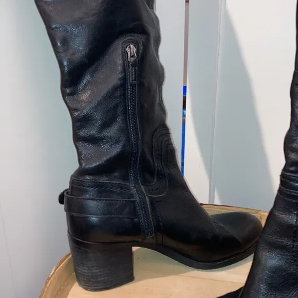 Franco Sarto black leather knee high boots sz 9M