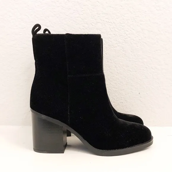 Franco Sarto Boots Owens Suede Velvety Booties Size 5.5M NWT $149.00