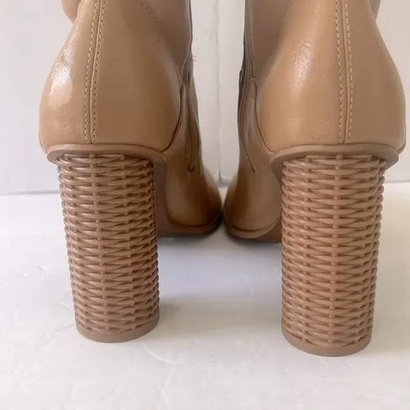 Franco Sarto Vintage Nostalgia L-Cindy Tall Knee High Boots Camel Size 10 NWT