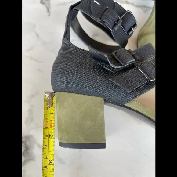 Frēda Salvador Military Green/Black Suede Cage Sandals Size 9
