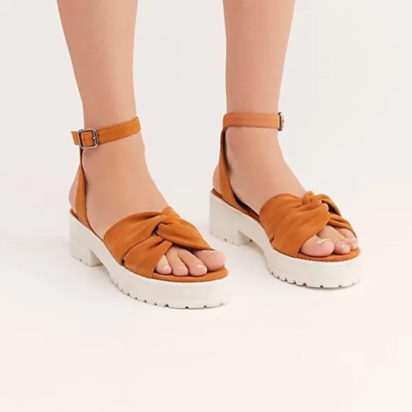 Free People Essex Brown Taupe Suede White Platform Summer Ankle Strap Sandals 38