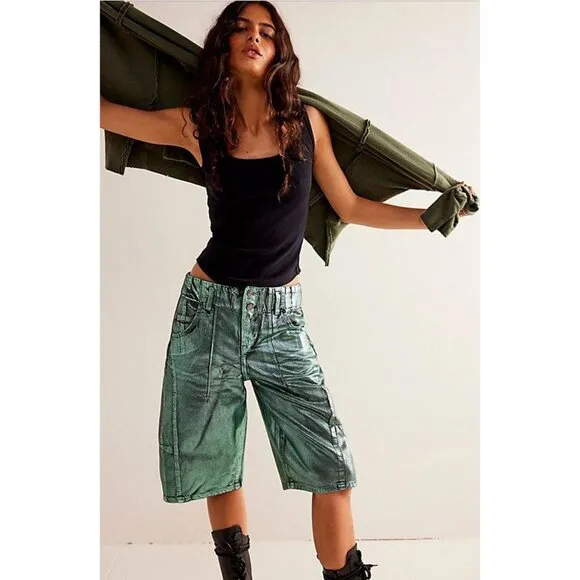 Free People Extreme Measures Low Rise Metallic Barrel Short Kryptonite Size 27