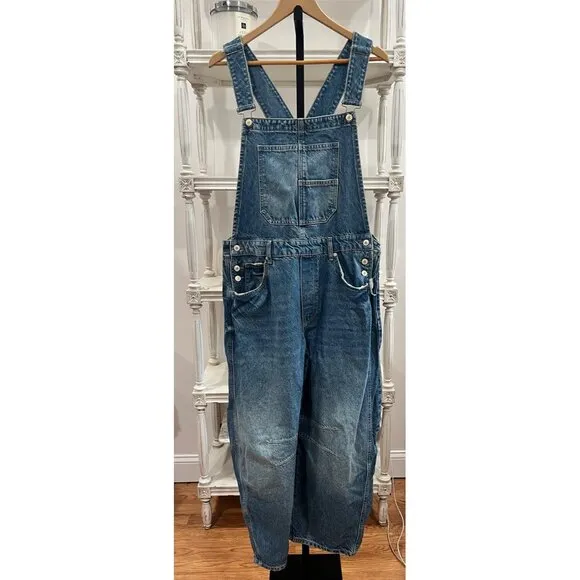 Free People Good Luck Barrel Overalls in Blue Denim Size Large Denim Utility