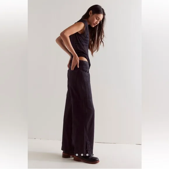 Free People NWT Benji Relaxed Wide Leg Jeans Size 29 in Thea Black