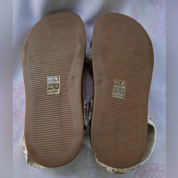 Free People Roma Raffia Sandals Size 9 Boho Woven EUC Tan White Ankle