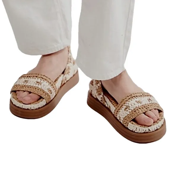 Free People Roma Raffia Sandals Size 9 Boho Woven EUC Tan White Ankle