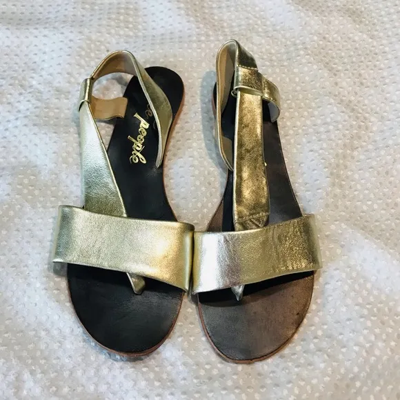 Free People Under Wraps GenuineGoatskin Leather Flat Sandals Gold