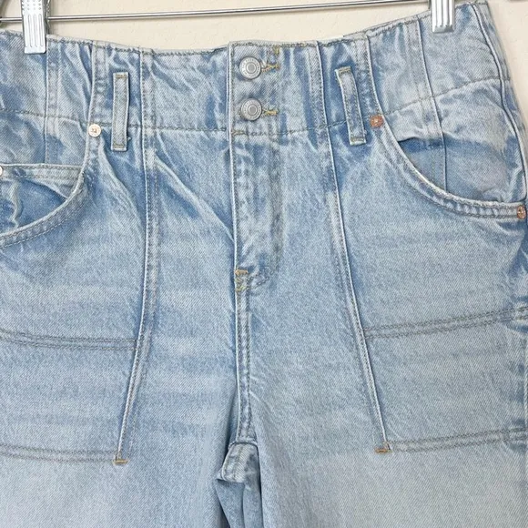 Free People We The Free Extreme MeasuresBarrel Denim Shorts Size 26