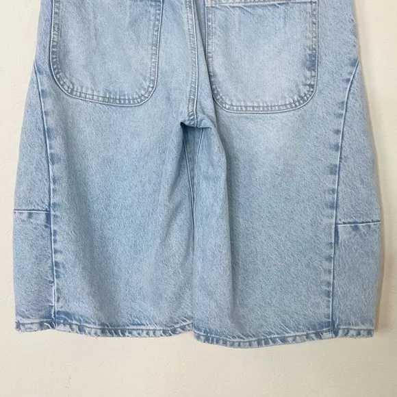 Free People We The Free Extreme MeasuresBarrel Denim Shorts Size 26
