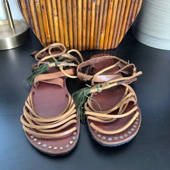 FREE PEOPLE Willow Wrap Sandals Leather Brown Tan Tassel Sz 39 / 8