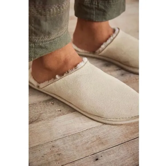 Free People Nova Cozy Sheepskin Flats