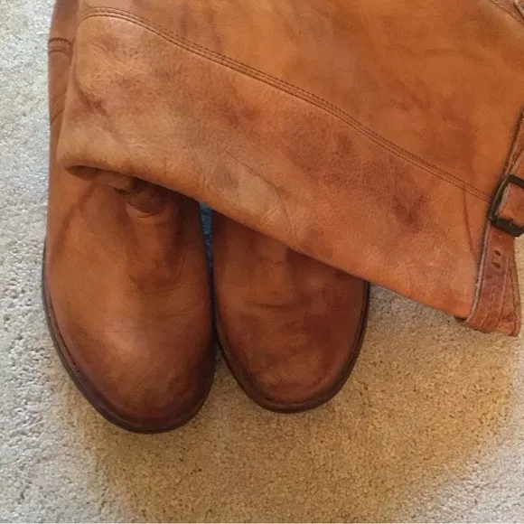 FRYE CARMEN Saddle Leather Designer MEXICO Inside Zip Knee High Boots