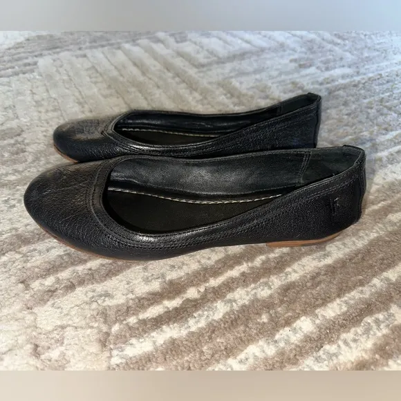 Frye Carson Ballet Flats