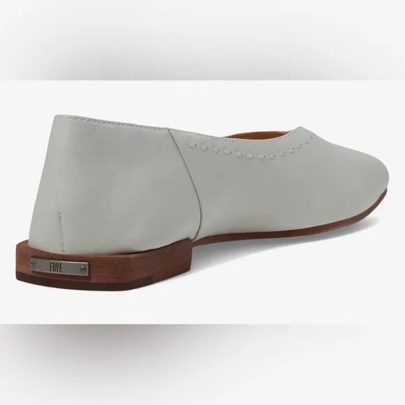 FRYE Claire Flat size 8.5 White Flats New Without Box